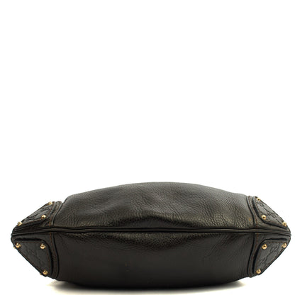 Gucci Top Handle Indy -Medium in Black, Leather — Detail View