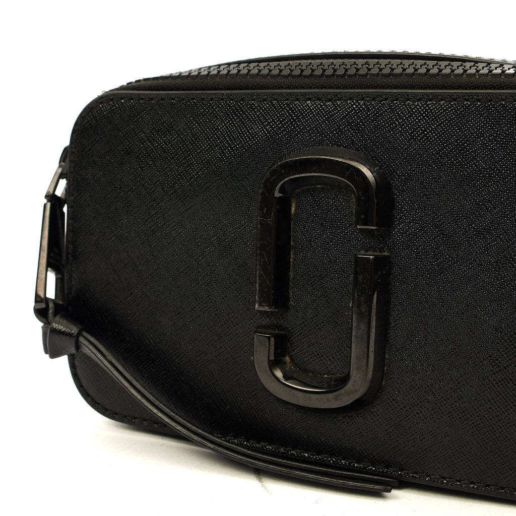 Marc Jacobs Cross Body Snapshot in Black, Leather — Lifestyle View