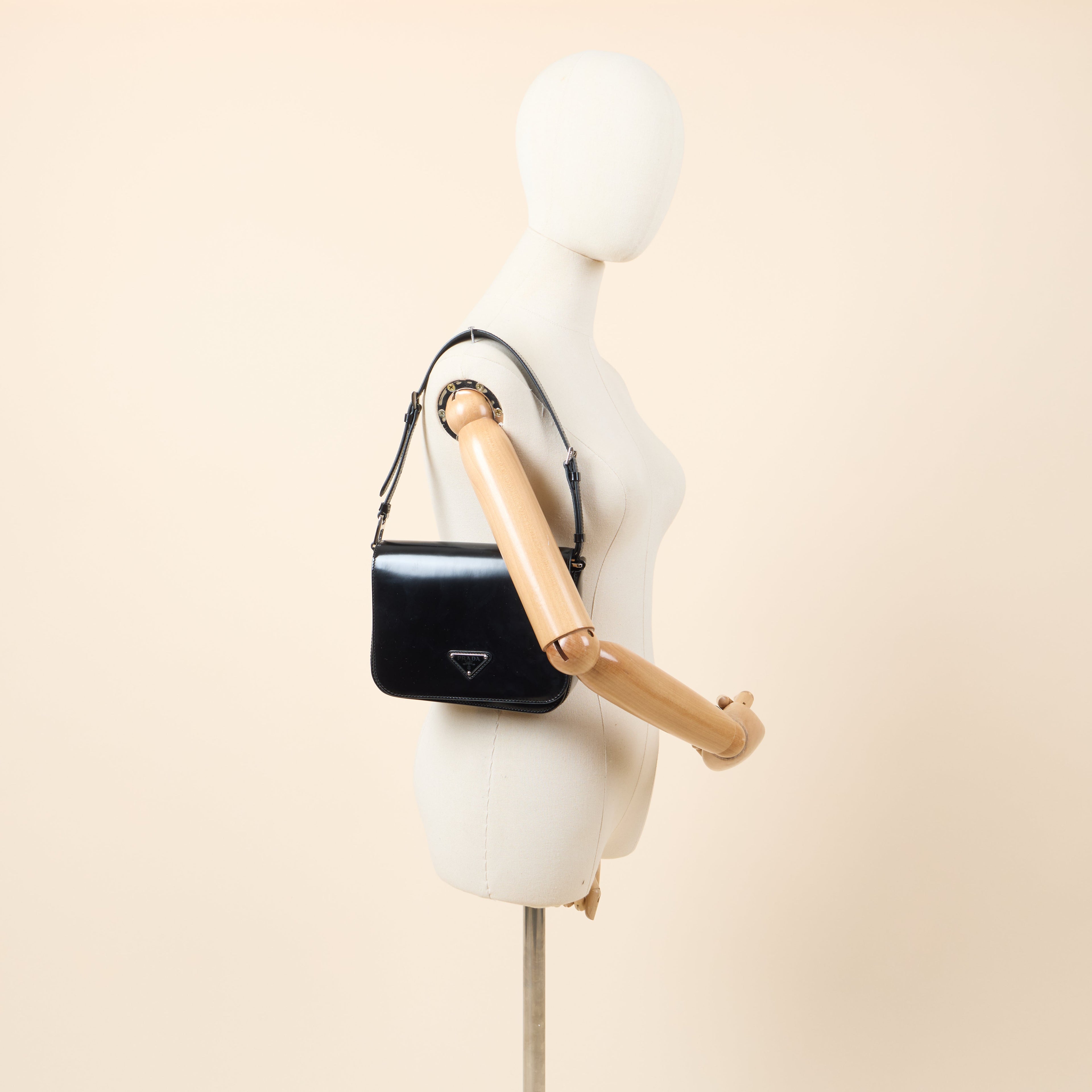 Prada Shoulder Bag Shoulder Bag in Black, Patent Leather — Side View