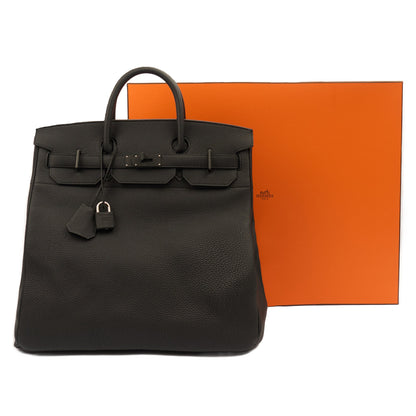 Hermes HAC 40 (Haut à Courroies) in Black, Togo Leather with So Black Hardware — Side View
