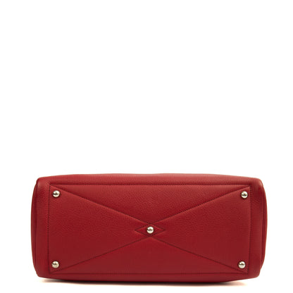 Hermes Victoria 35 in Rouge Vif, Togo Leather — Alternate View 15