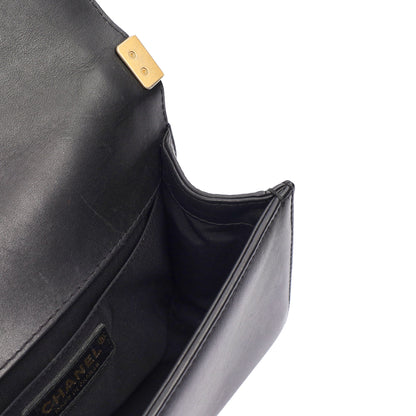 Chanel Shoulder Bag Boy Top Handle - Medium in Black, Calfskin Leather — Alternate View 10