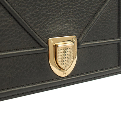 Christian Dior Shoulder Bag Diorama - Medium in Black, Calfskin — Alternate View 13