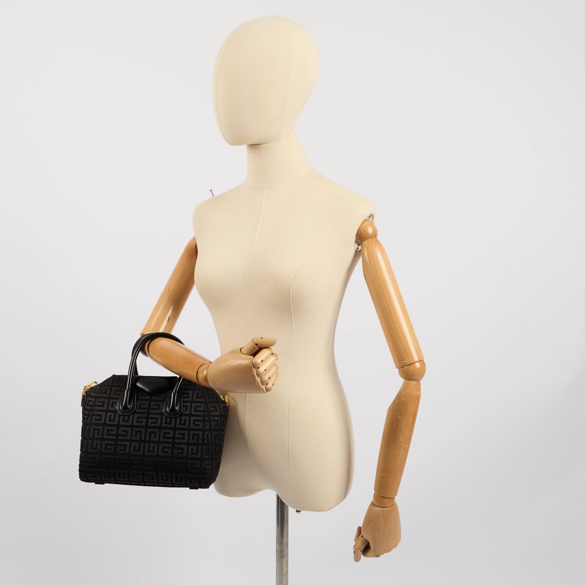 Givenchy Mini Bag Antigona - Mini in Black, Leather — Side View