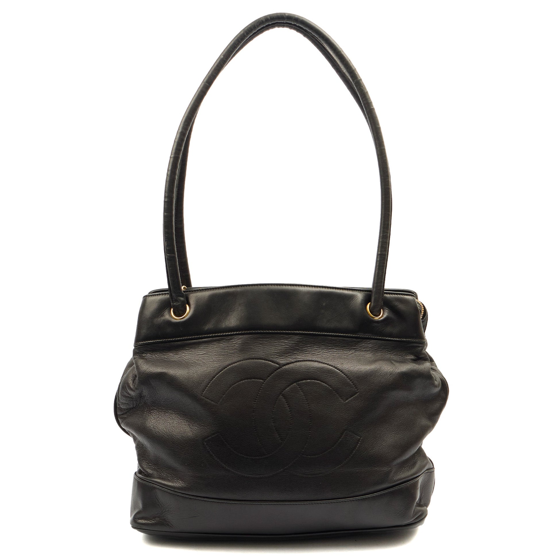 Chanel Tote Vintage Shoulder Bag in Black, Lambskin Leather — Front View
