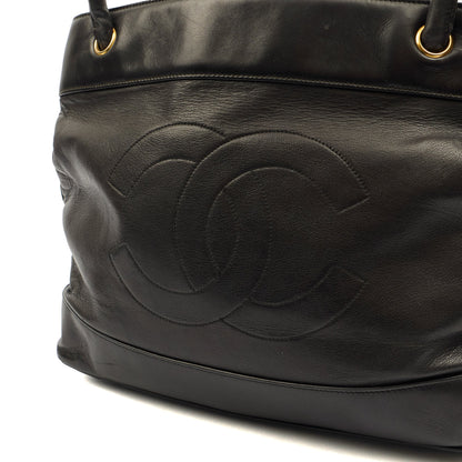 Chanel Tote Vintage Shoulder Bag in Black, Lambskin Leather — Alternate View 22