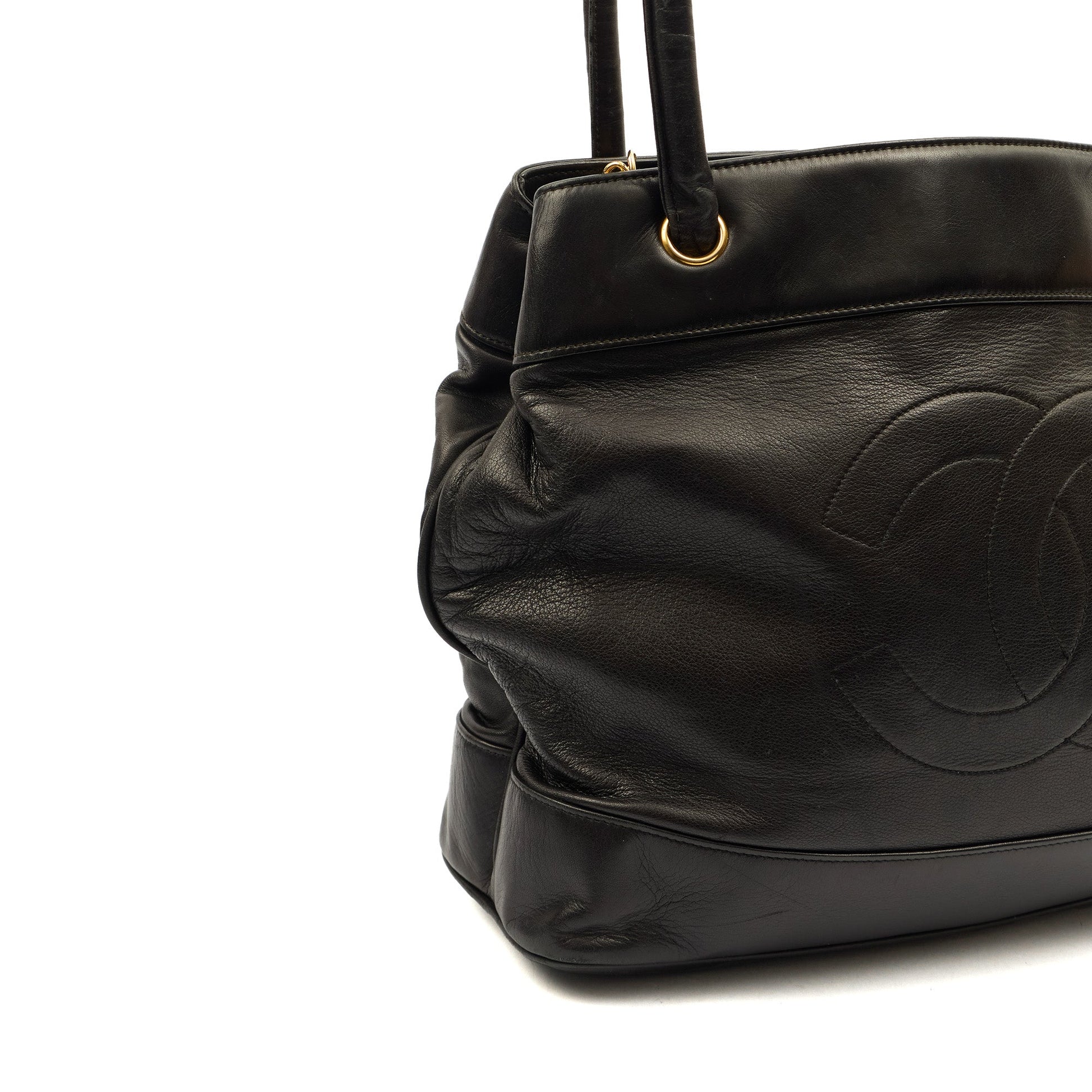 Chanel Tote Vintage Shoulder Bag in Black, Lambskin Leather — Alternate View 7