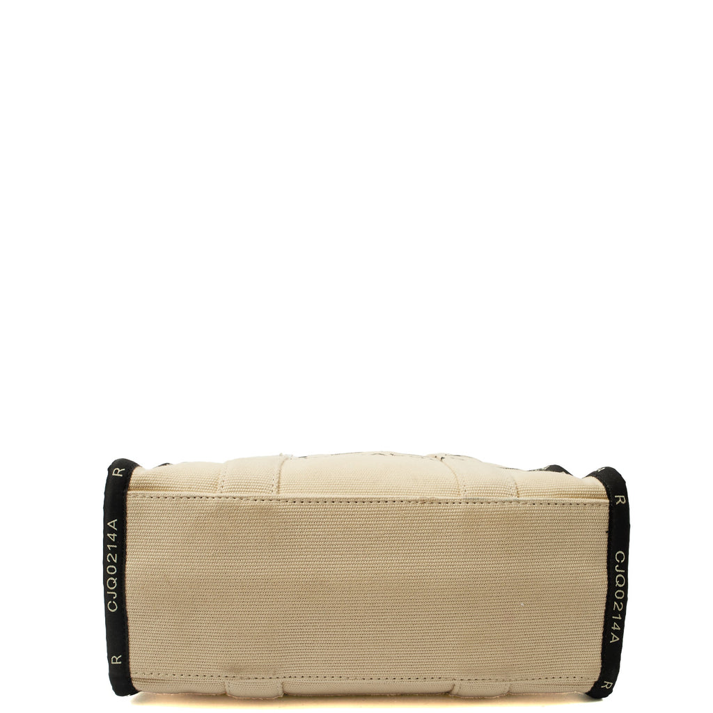 Marc Jacobs Tote The Tote Bag in Neutral, Fabric — Alternate View 20