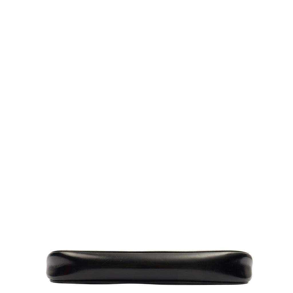 Gucci Shoulder Bag Jackie in Black, Patent Leather — Detail View