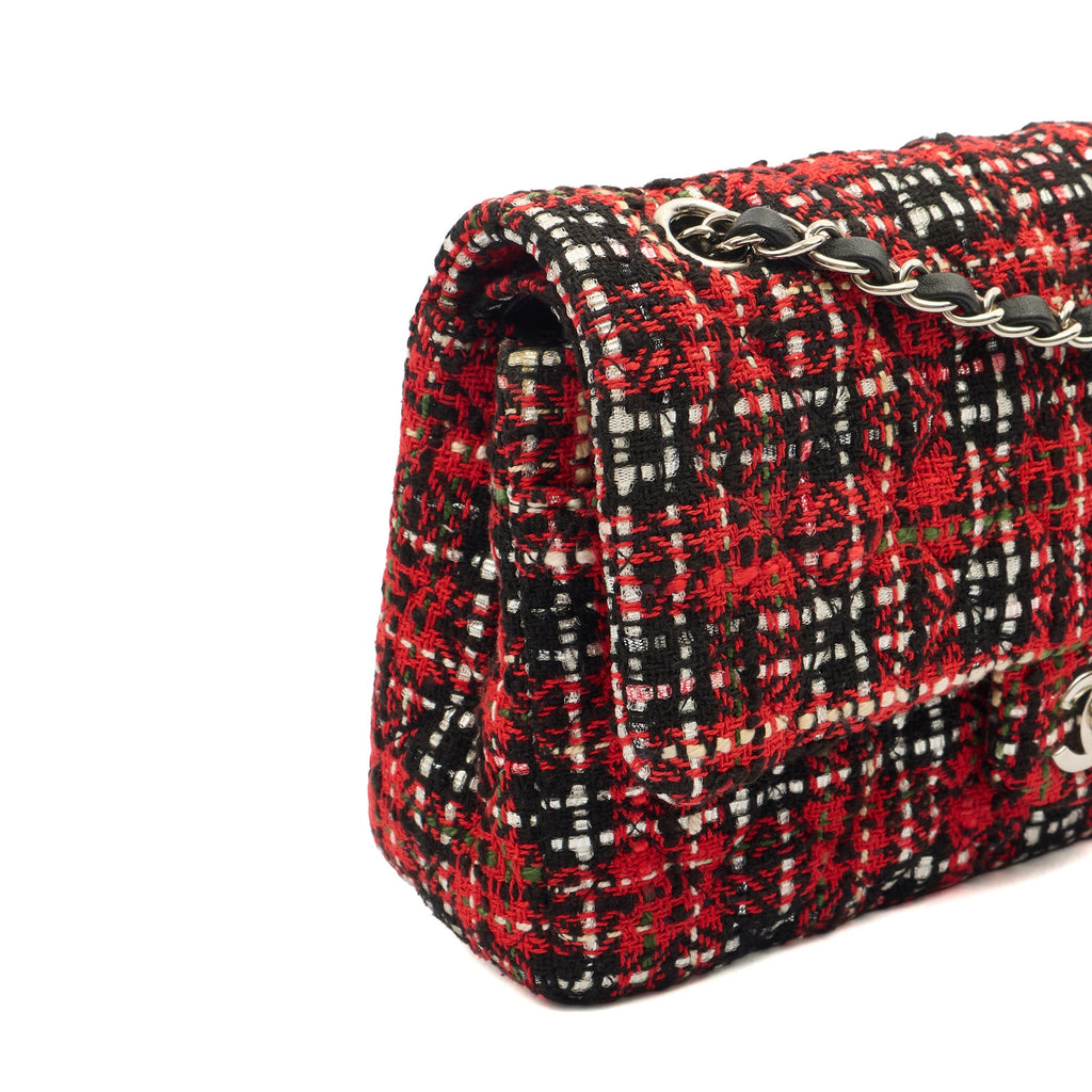 Chanel Shoulder Bag Classic Double Flap - Medium in Red, Tweed — Alternate View 7