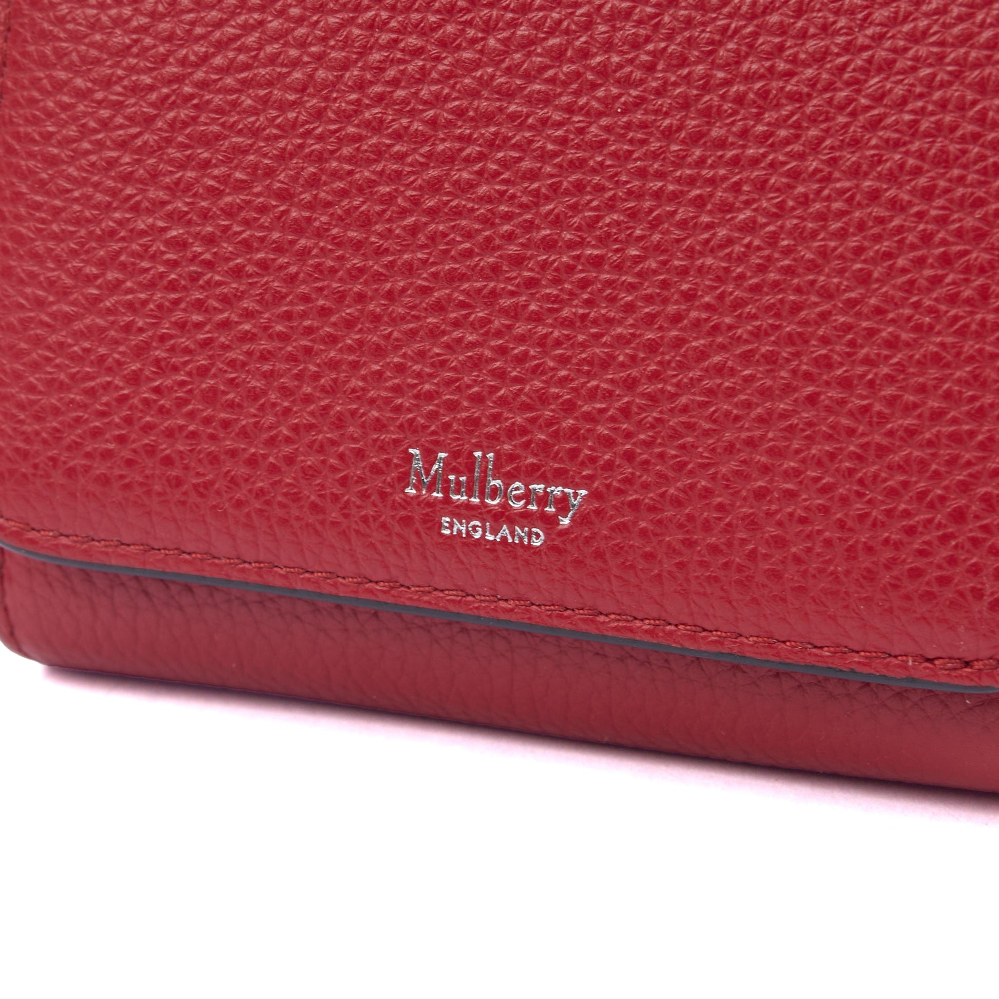 Mulberry Wallet Wallet in Scarlett, Calfskin Leather — Lifestyle View
