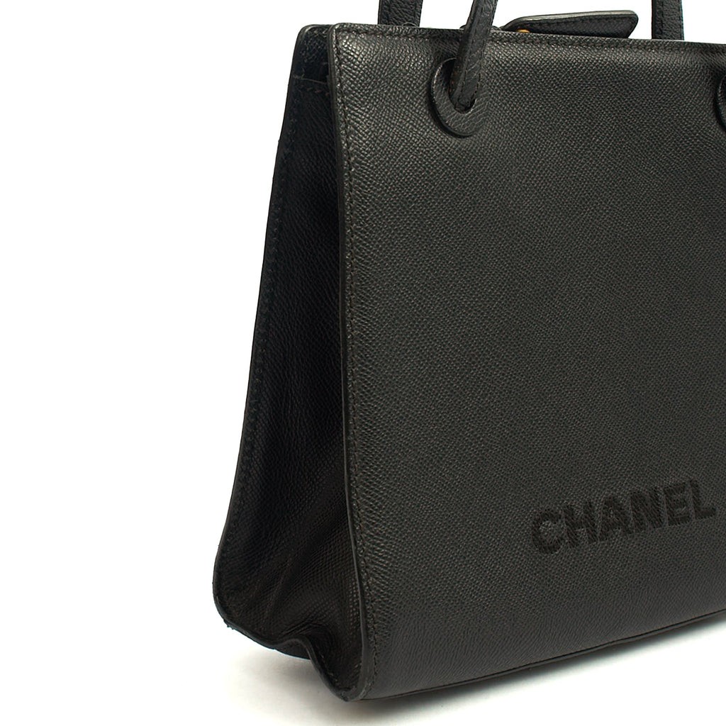 Chanel Tote Vintage Tote in Black, Caviar Leather — Detail View