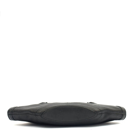 Alexander McQueen Clutch De Manta Clutch in Black, Leather — Top View