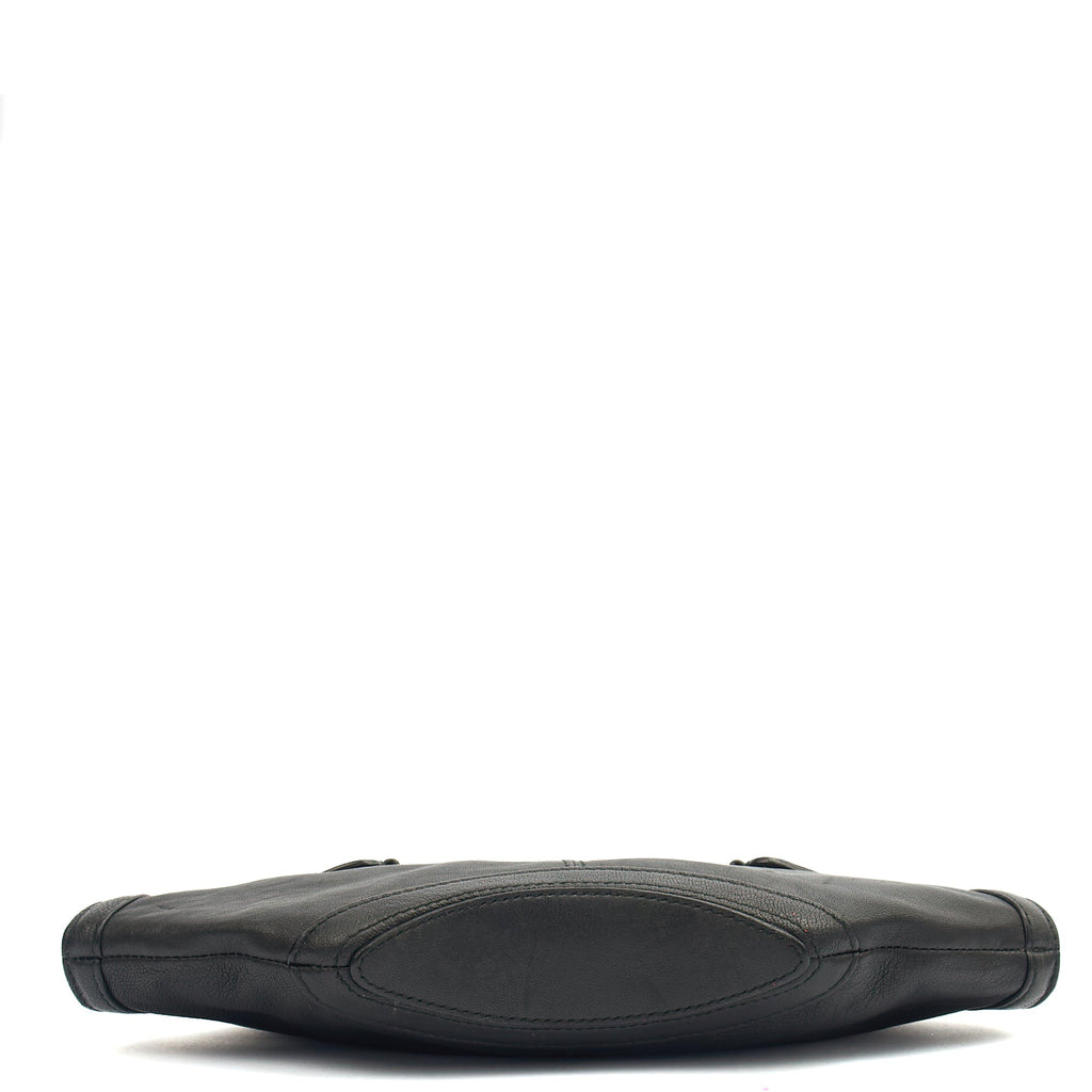 Alexander McQueen Clutch De Manta Clutch in Black, Leather — Alternate View 11