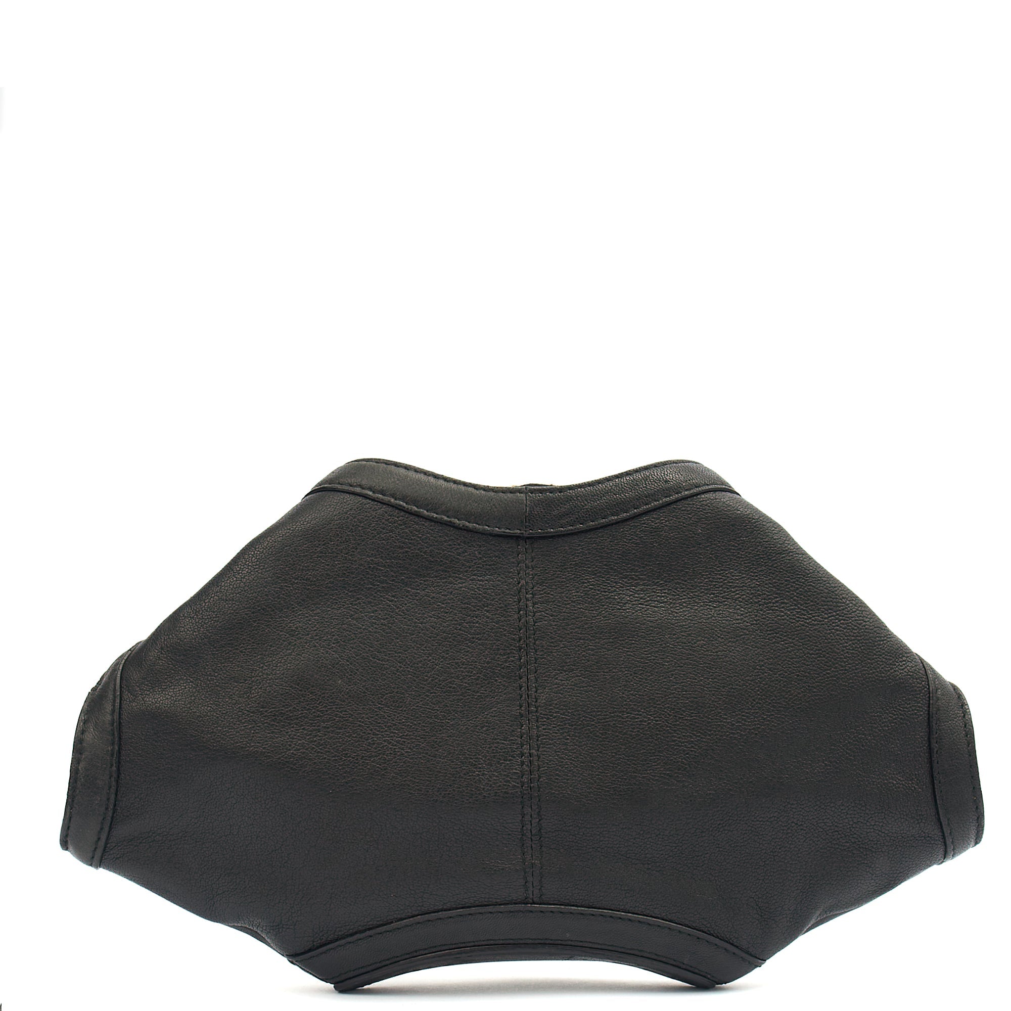 Alexander McQueen Clutch De Manta Clutch in Black, Leather — Back View