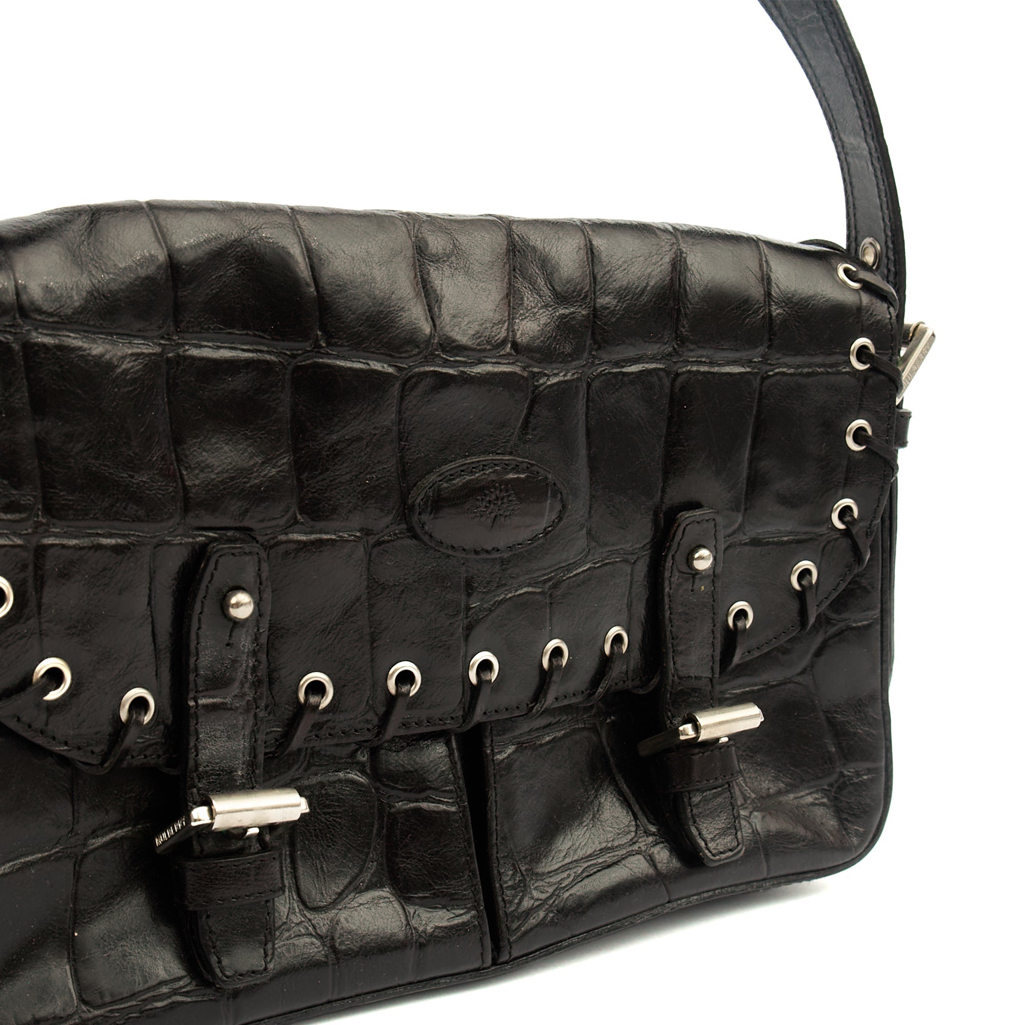 Mulberry Shoulder Bag Vintage Shoulder Bag in Black, Exotic Effect Leather — Lifestyle View