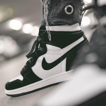 Air Jordan 1 Black White Womens — UK 2.5 | EU 35.5 | US 5 — Lifestyle View