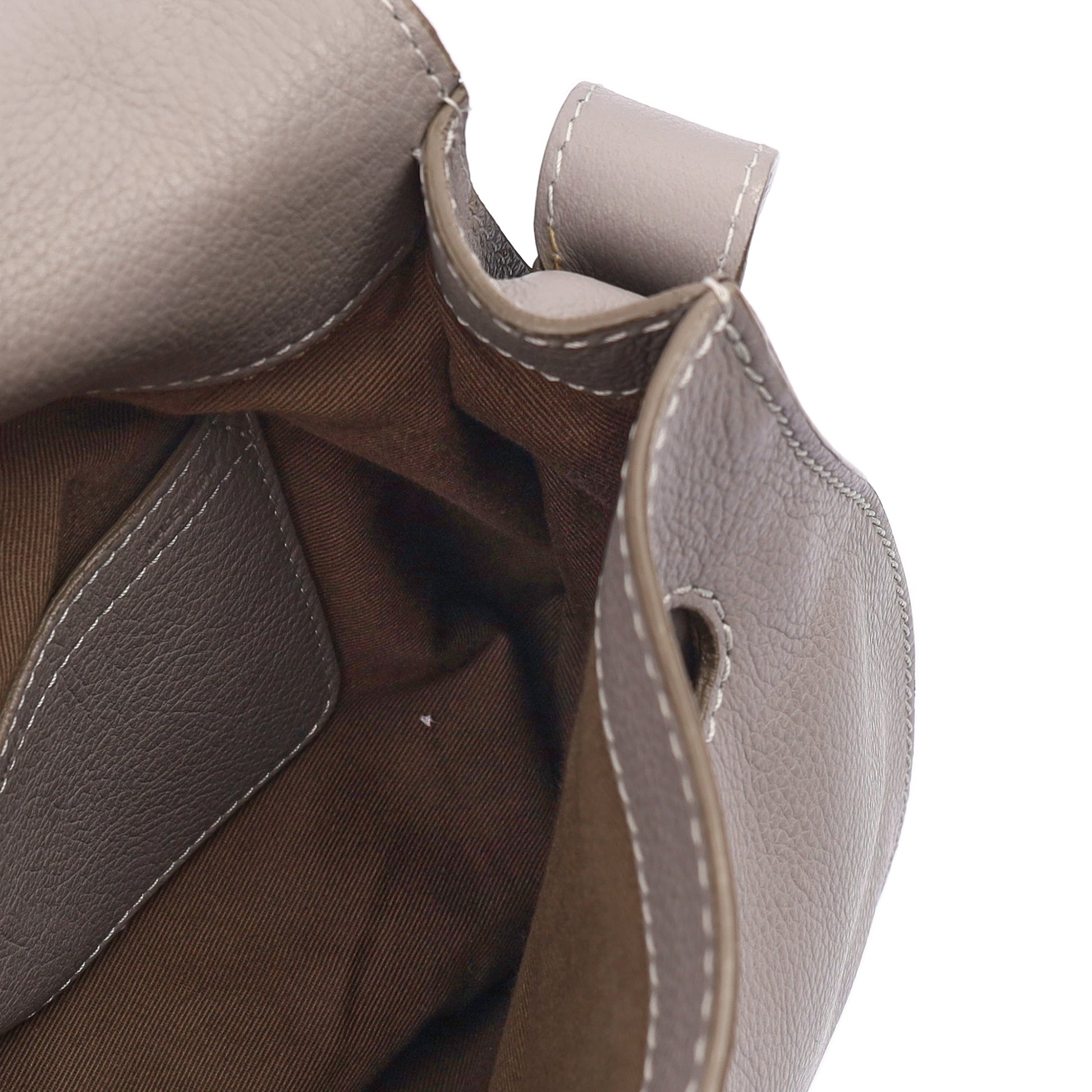 Chloe Cross Body Marcie - Large in Pastel Grey, Leather — Detail View