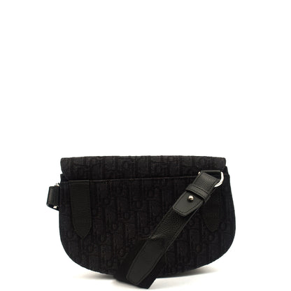 Christian Dior Cross Body Homme - Saddle Bag in Black, Fabric — Alternate View 10