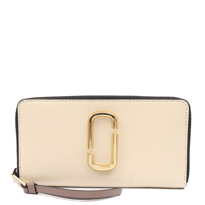 Marc Jacobs Purse Classic Wallet in Neutral, Leather — Alternate View 7