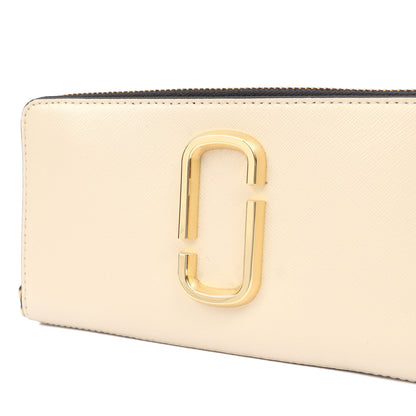 Marc Jacobs Purse Classic Wallet in Neutral, Leather — Alternate View 12