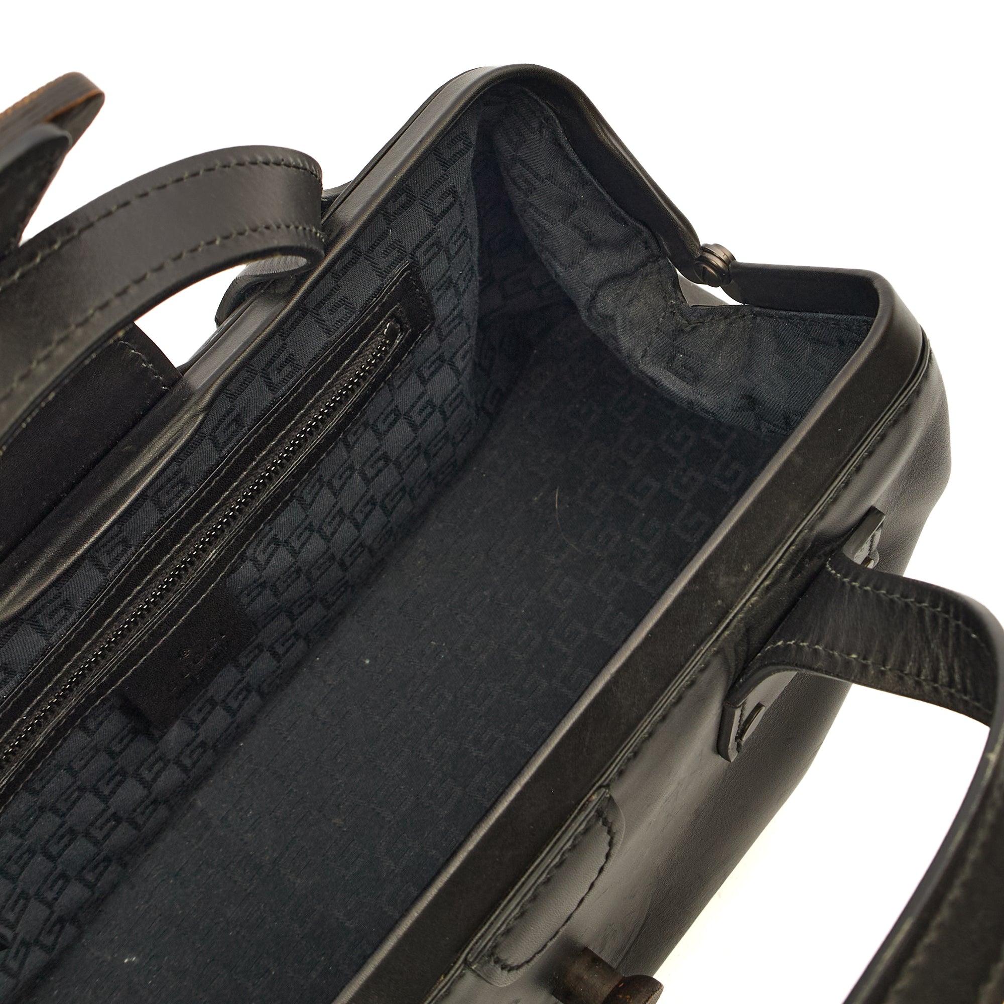 Gucci Top Handle Vintage Shoulder Bag in Black, Leather — Alternate View 17