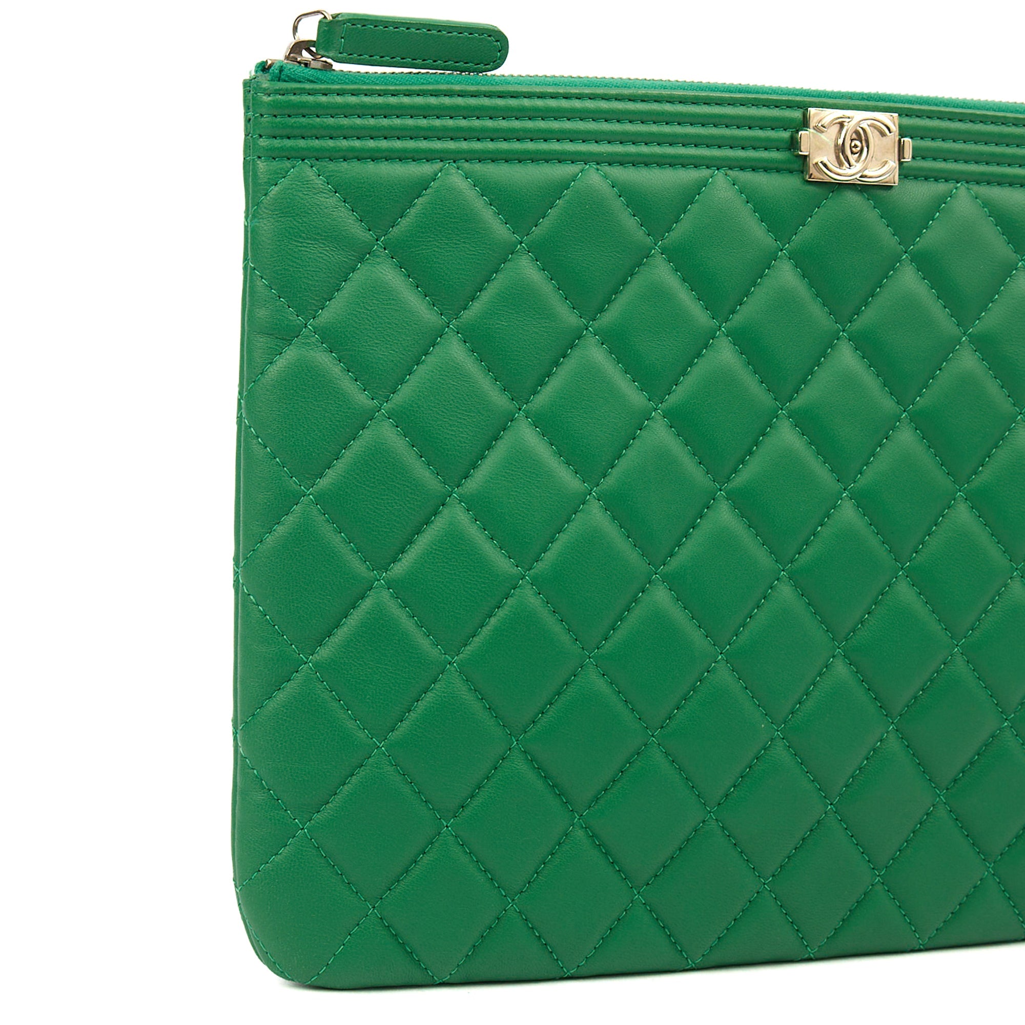Chanel Clutch Boy Clutch in Green, Lambskin Leather — Alternate View 8