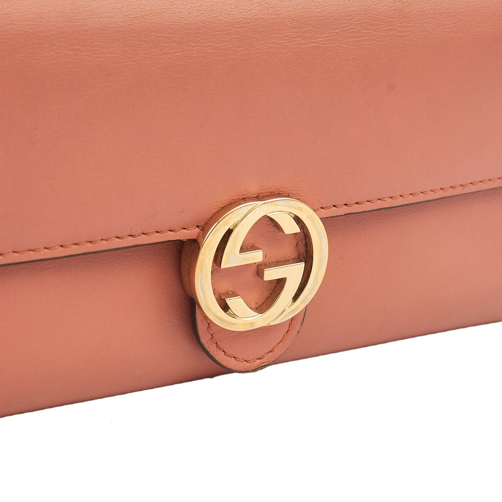 Gucci Purse Continental Wallet in Pink, Leather — Side View