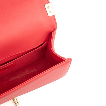 Chanel Shoulder Bag Boy - Medium in Pink, Calfskin Leather — Alternate View 33