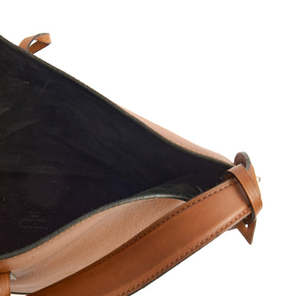 Louis Vuitton Tote Idole in Brown, Calfskin Leather — Alternate View 14