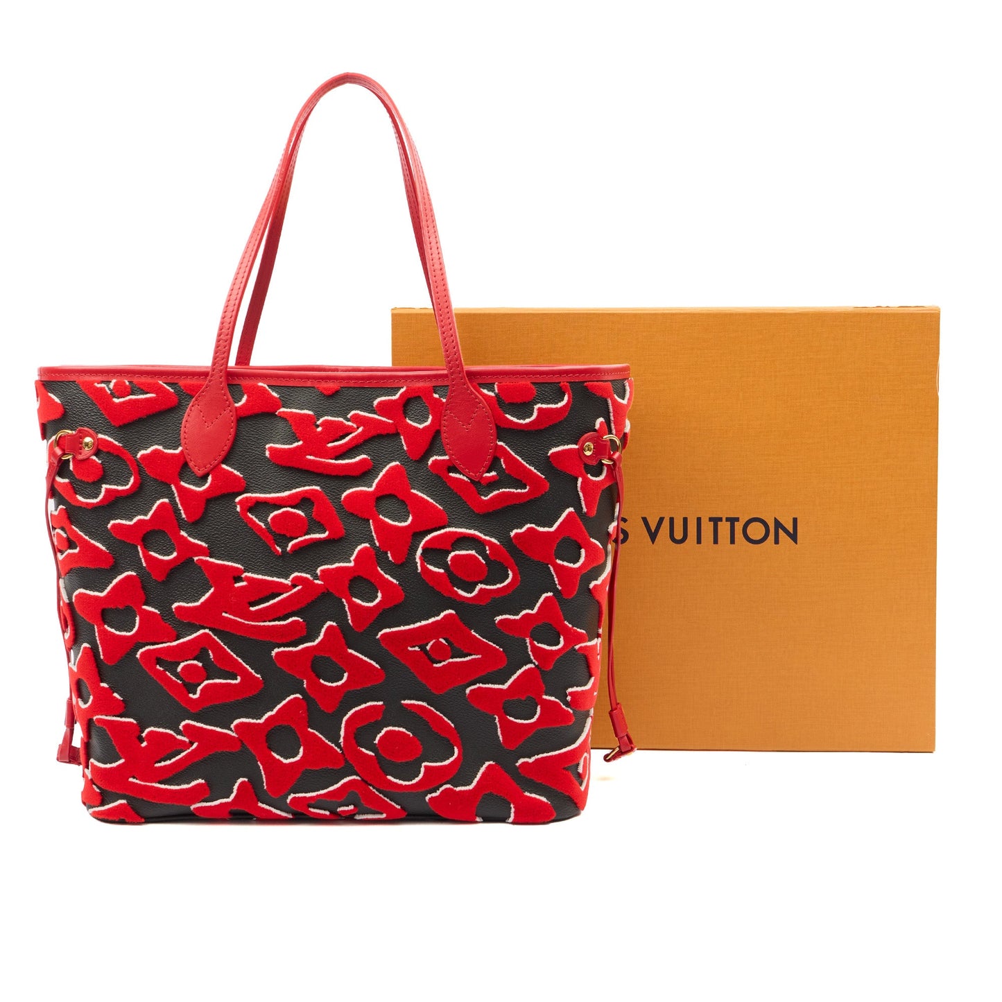 Louis Vuitton Tote Neverfull MM in Black, Leather — Lifestyle View