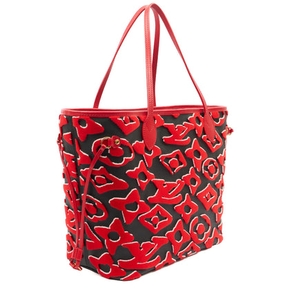 Louis Vuitton Tote Neverfull MM in Black, Leather — Side View