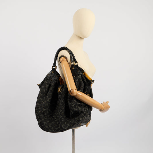 Louis Vuitton Tote Denim Baggy in Denim, Fabric — Side View
