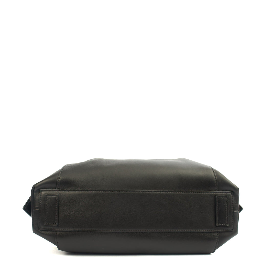 Givenchy Shoulder Bag Antigona Soft - Medium in Black, Leather — Top View