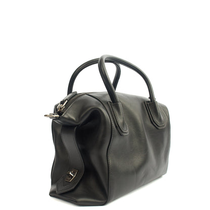 Givenchy Shoulder Bag Antigona Soft - Medium in Black, Leather — Side View