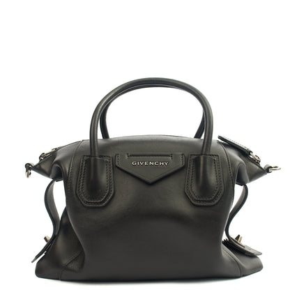 Givenchy Shoulder Bag Antigona Soft - Medium in Black, Leather — Front View