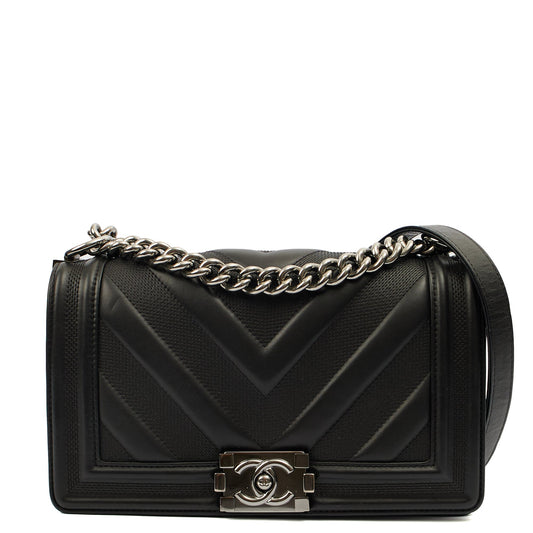Chanel Shoulder Bag Boy - Medium in Black, Calfskin Leather — Front View