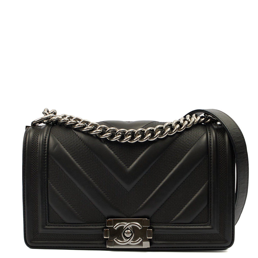 Chanel Shoulder Bag Boy - Medium in Black, Calfskin Leather — Alternate View 7
