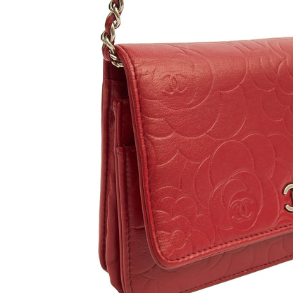 Chanel Cross Body Camellia - Wallet On Chain in Red, Lambskin Leather — Alternate View 7