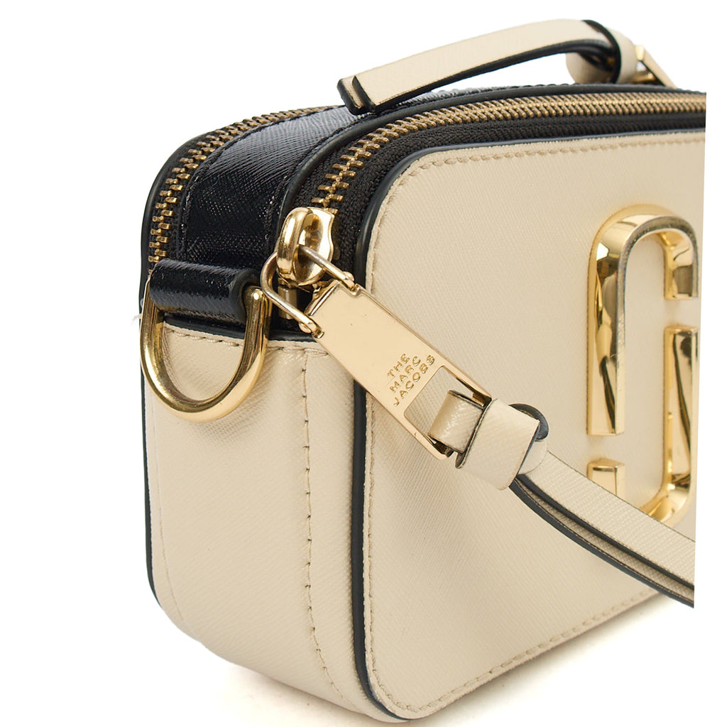 Marc Jacobs Cross Body Snapshot in cloud white, Leather — Alternate View 16