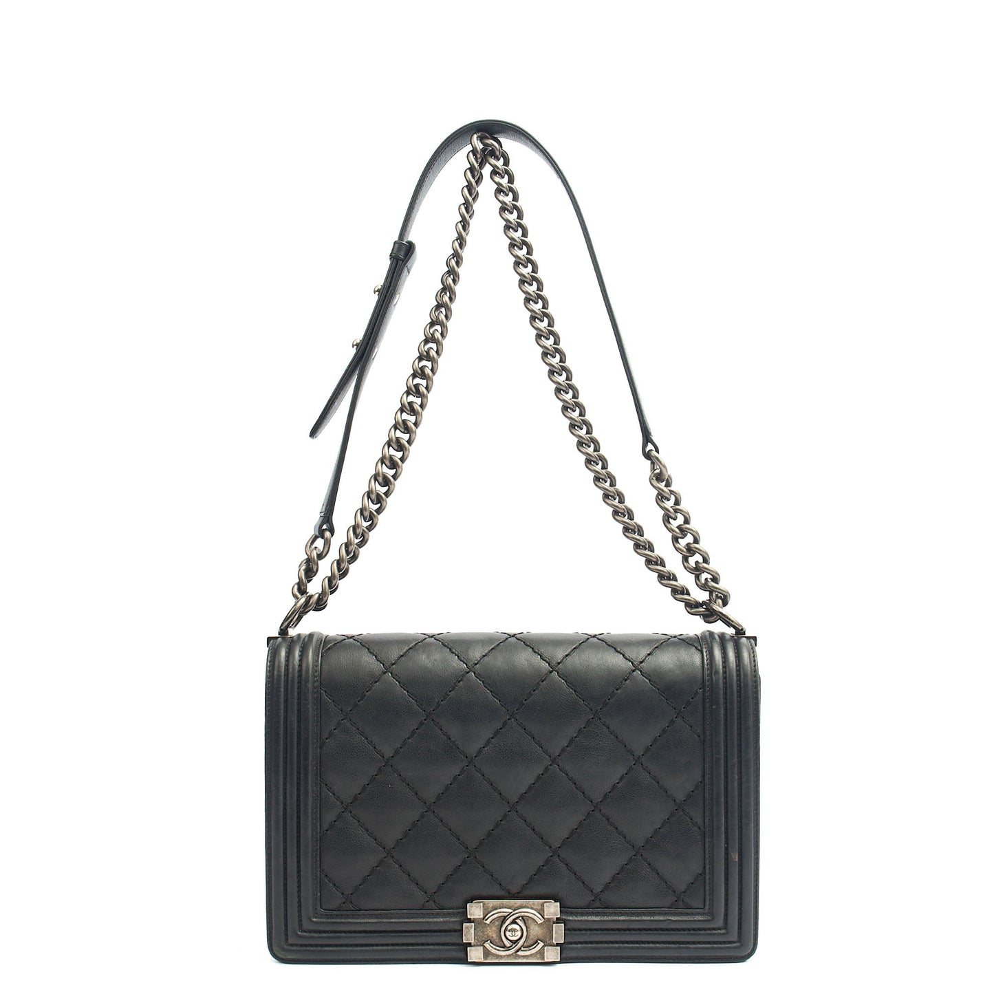 Chanel Shoulder Bag Boy - New Medium in Black, Calfskin Leather — Detail View