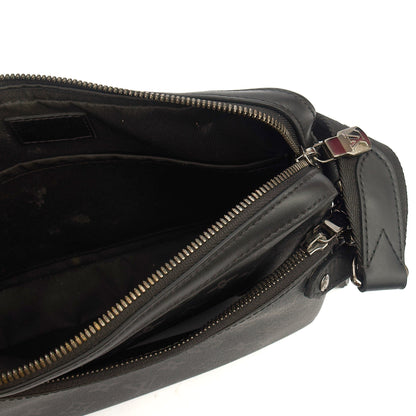 Louis Vuitton Cross Body Trio Messenger in Monogram Eclipse, Canvas — Detail View