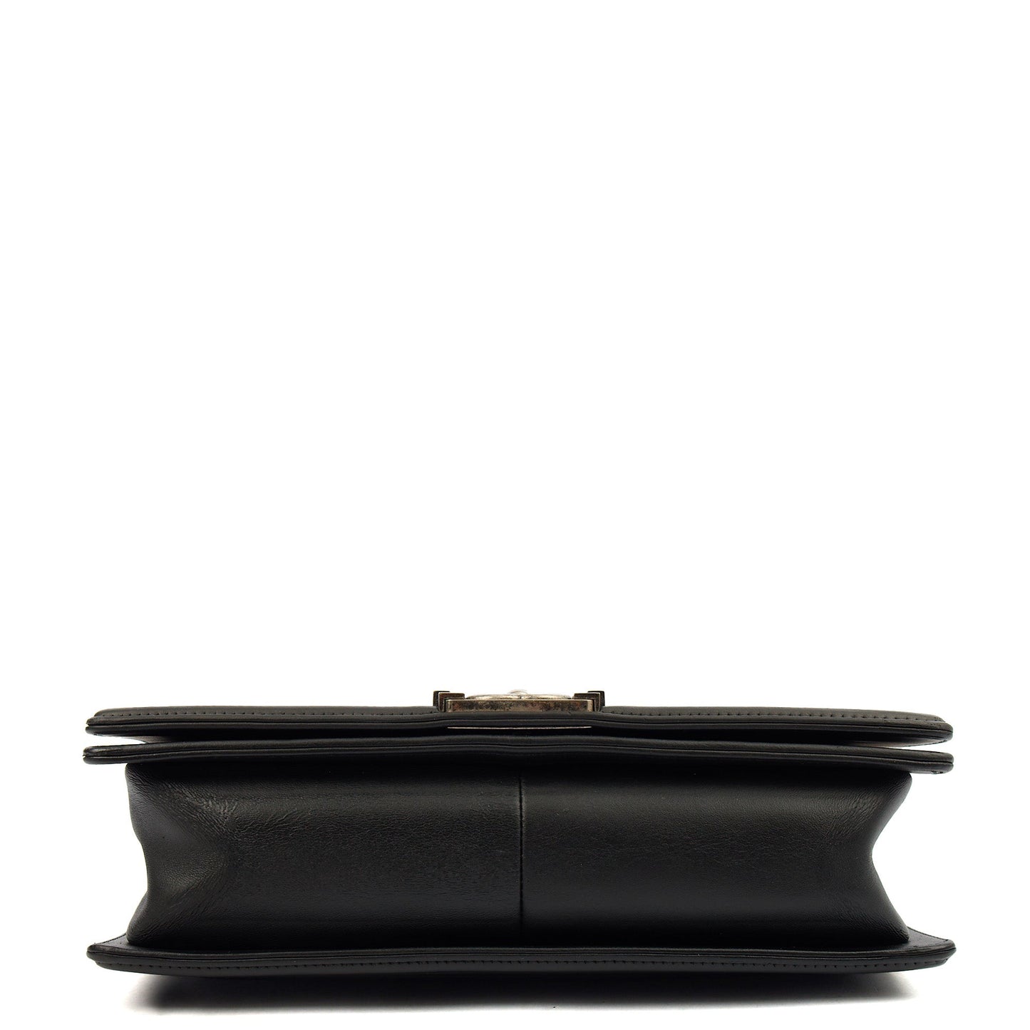 Chanel Shoulder Bag Boy - New Medium in Black — Detail View
