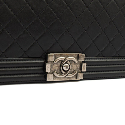 Chanel Shoulder Bag Boy - New Medium in Black — Side View