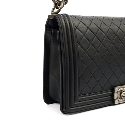 Chanel Shoulder Bag Boy - New Medium in Black — Alternate View 8