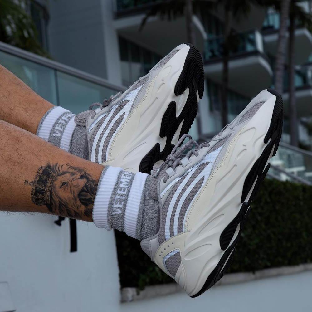 adidas Yeezy 700 V2 Static — 3 UK | 35.5 EU — Alternate View 7