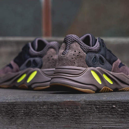Adidas Yeezy Boost 700 Mauve — UK 3.5 | EU 36 | US 4 — Alternate View 7