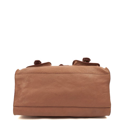 Mulberry Top Handle Roxanne in Pink, Calfskin Leather — Detail View