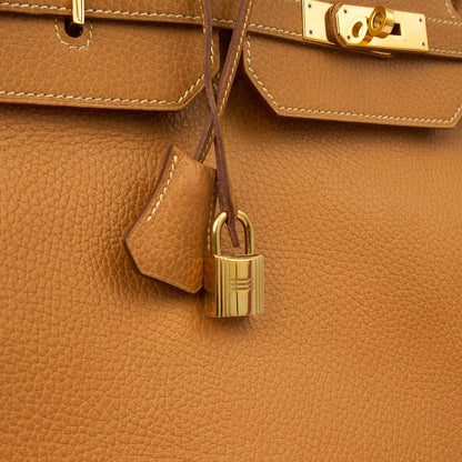 Hermes Tote Birkin 40 in Gold, Fjord Leather — Alternate View 31