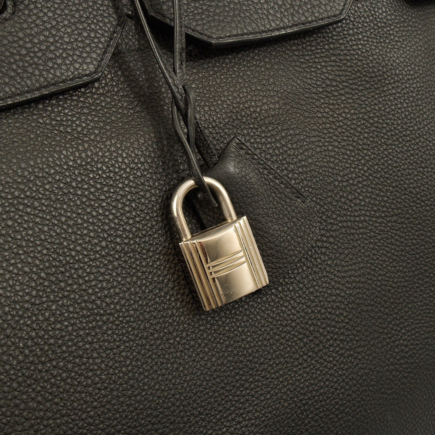 Hermes HAC 60 in Black, Togo Leather — Alternate View 21